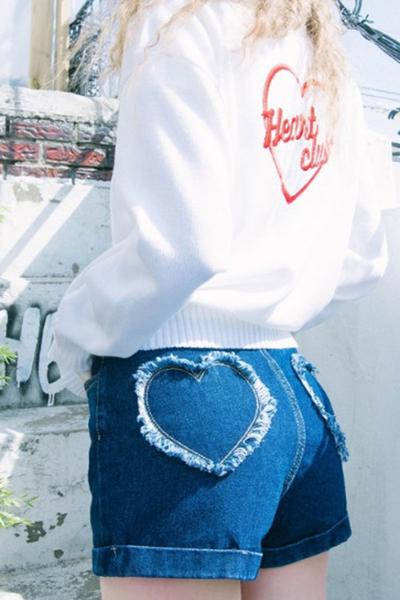 Pure Color Heart Applique Denim Slim Shorts